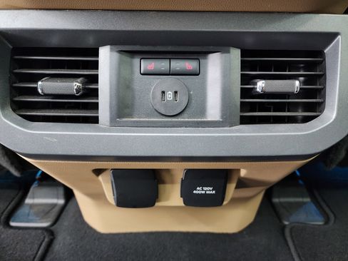 Used 2024 Ford F350 Lariat w/ Lariat Ultimate Package image 38