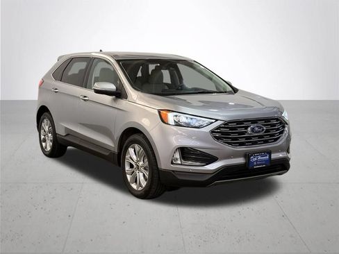 Used 2024 Ford Edge Titanium AWD/4WD image 8