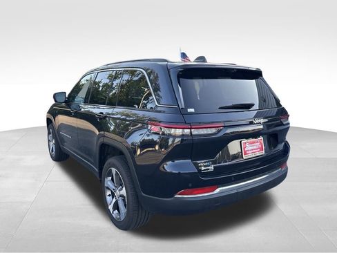 New 2024 Jeep Grand Cherokee Limited 4xe w/ Luxury Tech Group II image 4