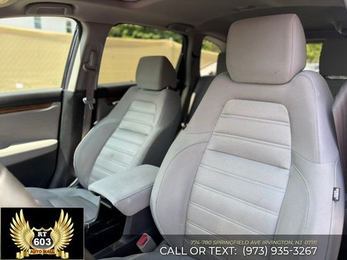 Used 2019 Honda CR-V EX image 16
