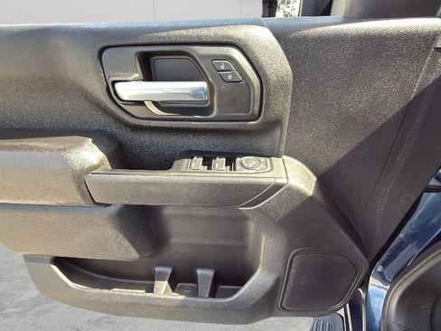 Certified 2021 Chevrolet Silverado 2500 Custom w/ Custom Value Package AWD/4WD image 25