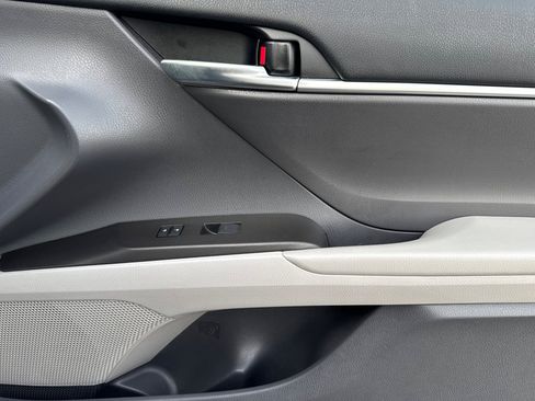 Certified 2023 Toyota Camry LE image 22