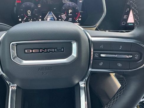 Certified 2025 GMC Canyon Denali w/ LPO, Denali Black Edition AWD/4WD image 26