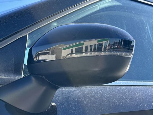 Used 2024 Mitsubishi Outlander ES image 32