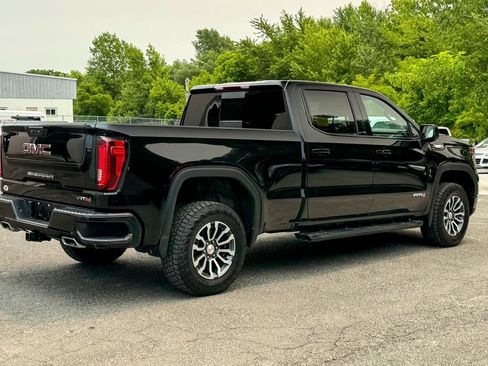 Used 2023 GMC Sierra 1500 AT4 w/ AT4 Premium Package AWD/4WD image 3