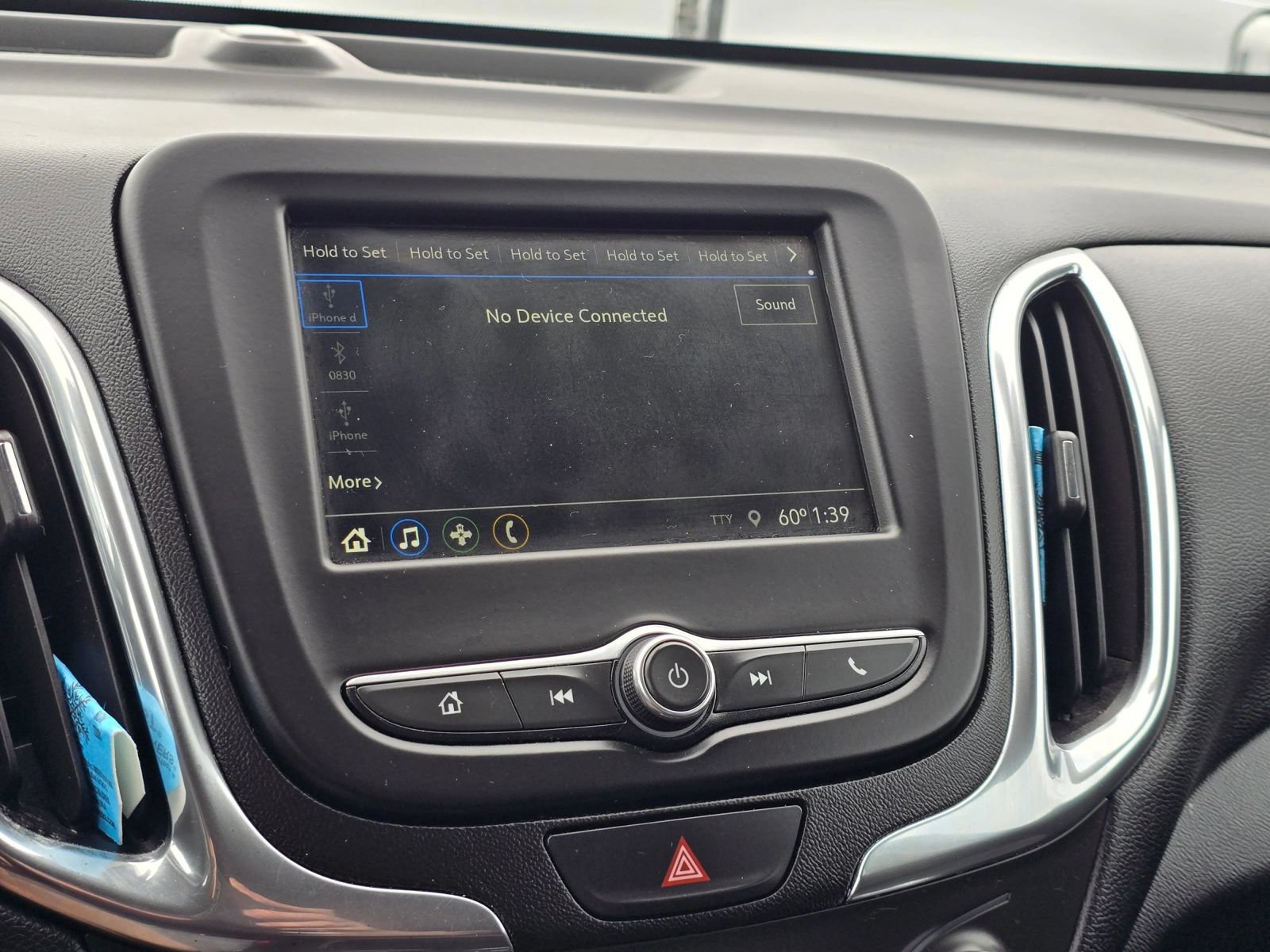 Used 2019 Chevrolet Equinox LT AWD/4WD image 26