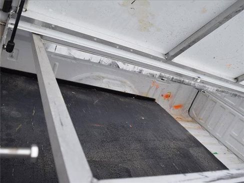 Used 2022 Chevrolet Colorado LT w/ Fleet Safety Package image 31