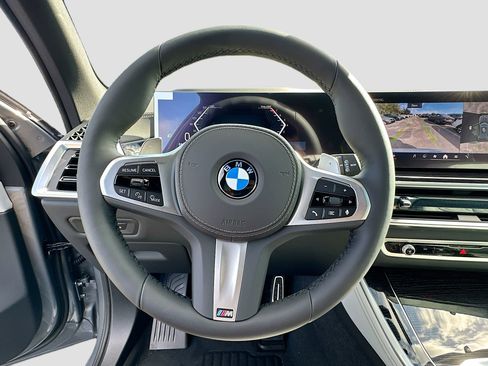 New 2026 BMW X5 sDrive40i w/ M Sport Package RWD image 8