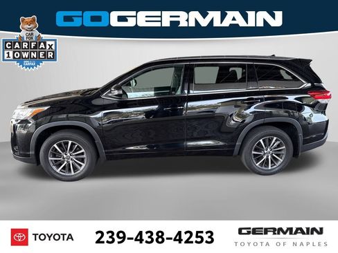 Used 2018 Toyota Highlander XLE image 2