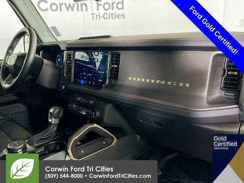 Certified 2025 Ford Bronco Badlands image 31