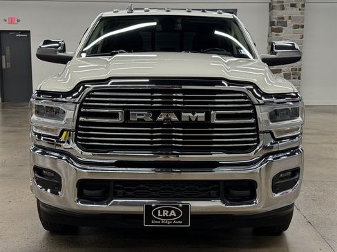 Used 2019 RAM 3500 Laramie AWD/4WD image 2