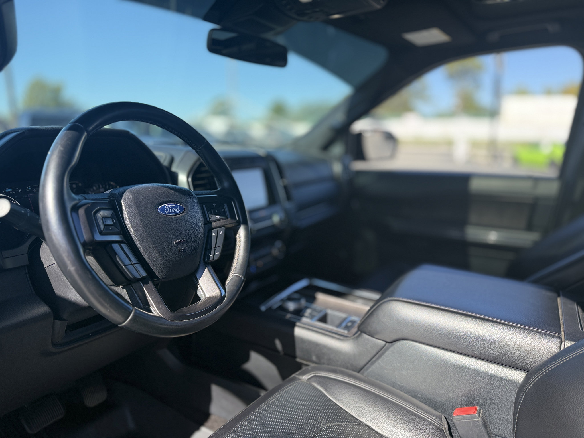 Used 2021 Ford Expedition Max Limited RWD image 22