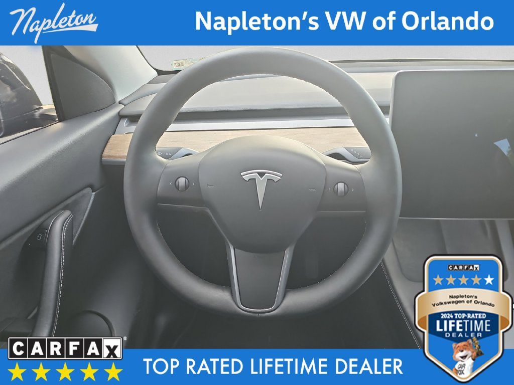 Used 2022 Tesla Model Y Long Range AWD/4WD image 11