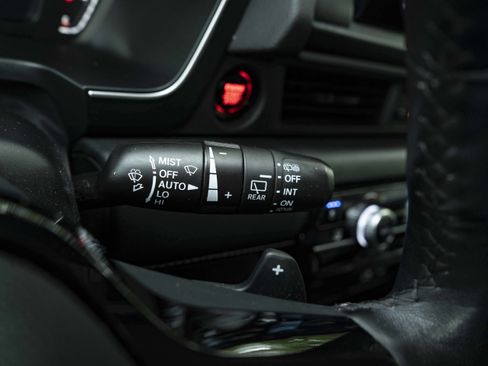Used 2024 Honda Pilot Elite image 24