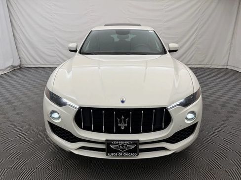 Used 2020 Maserati Levante S AWD/4WD image 3