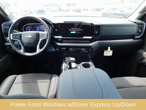 Used 2025 Chevrolet Silverado 1500 LT w/ Convenience Package II image 18