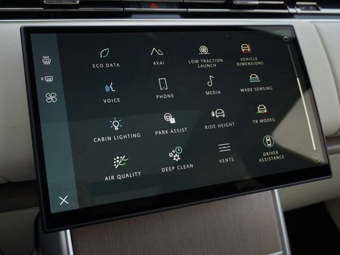 New 2026 Land Rover Range Rover SE AWD/4WD image 22