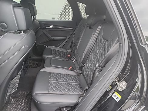 Used 2019 Audi SQ5 Premium Plus w/ Premium Plus Package AWD/4WD image 6
