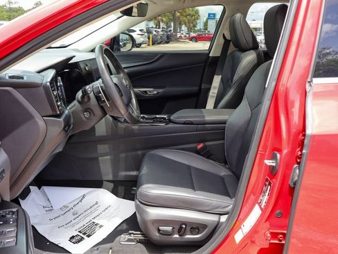 Used 2022 Lexus NX 250 FWD image 8