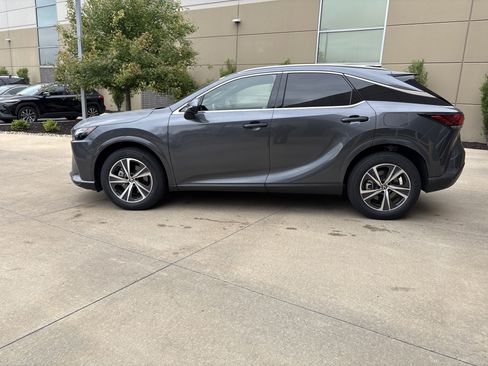 Used 2024 Lexus RX 350h w/ Cold Area Package AWD/4WD image 27