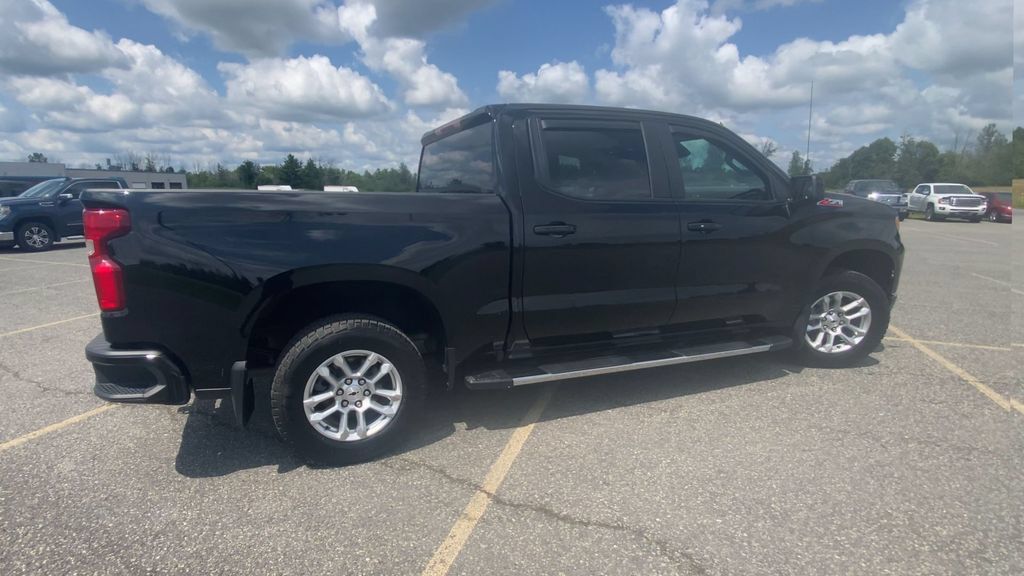 Certified 2023 Chevrolet Silverado 1500 RST w/ Z71 Off-Road Package AWD/4WD image 9