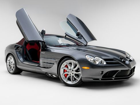 Used 2008 Mercedes-Benz SLR image 5