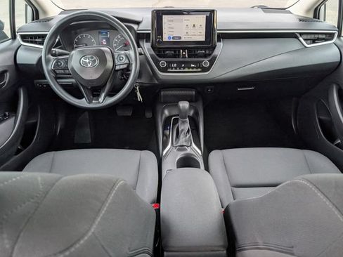 Used 2025 Toyota Corolla LE FWD image 16
