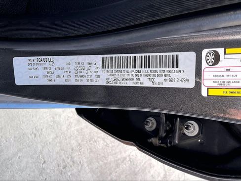 Used 2019 RAM 1500 Laramie image 33