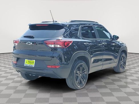 New 2026 Chevrolet TrailBlazer LT w/ Convenience Package FWD image 4