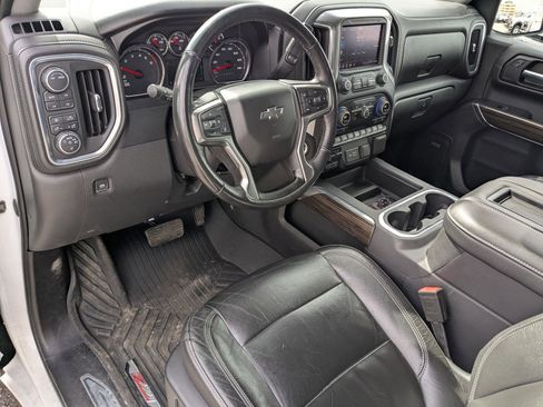 Used 2020 Chevrolet Silverado 1500 RST image 15