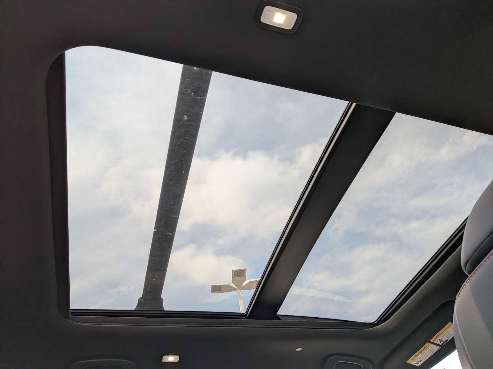 Certified 2025 Honda Pilot TrailSport image 20