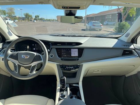 Used 2024 Cadillac XT5 Premium Luxury w/ Technology Package FWD image 26