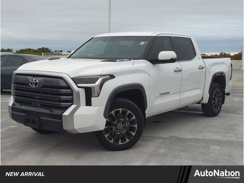 Used 2024 Toyota Tundra Limited image 1
