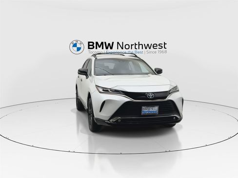 Used 2024 Toyota Venza Nightshade AWD/4WD image 7
