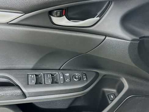 Used 2021 Honda Civic Sport image 15