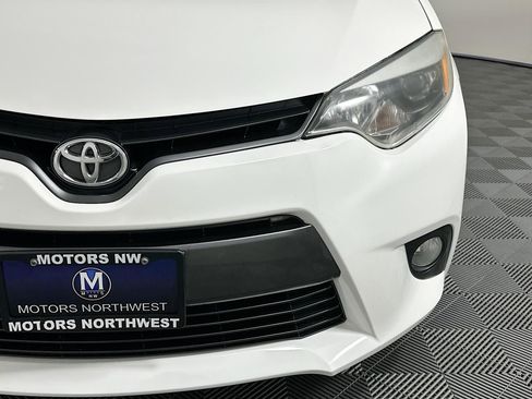 Used 2016 Toyota Corolla LE image 6