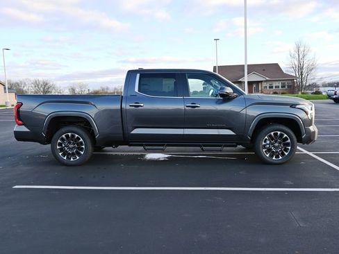 New 2026 Toyota Tundra Limited AWD/4WD image 8