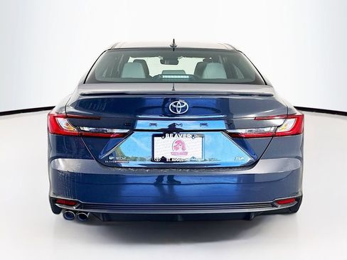 New 2026 Toyota Camry SE image 7