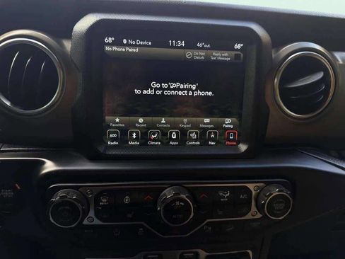 Used 2019 Jeep Wrangler Unlimited Rubicon image 25