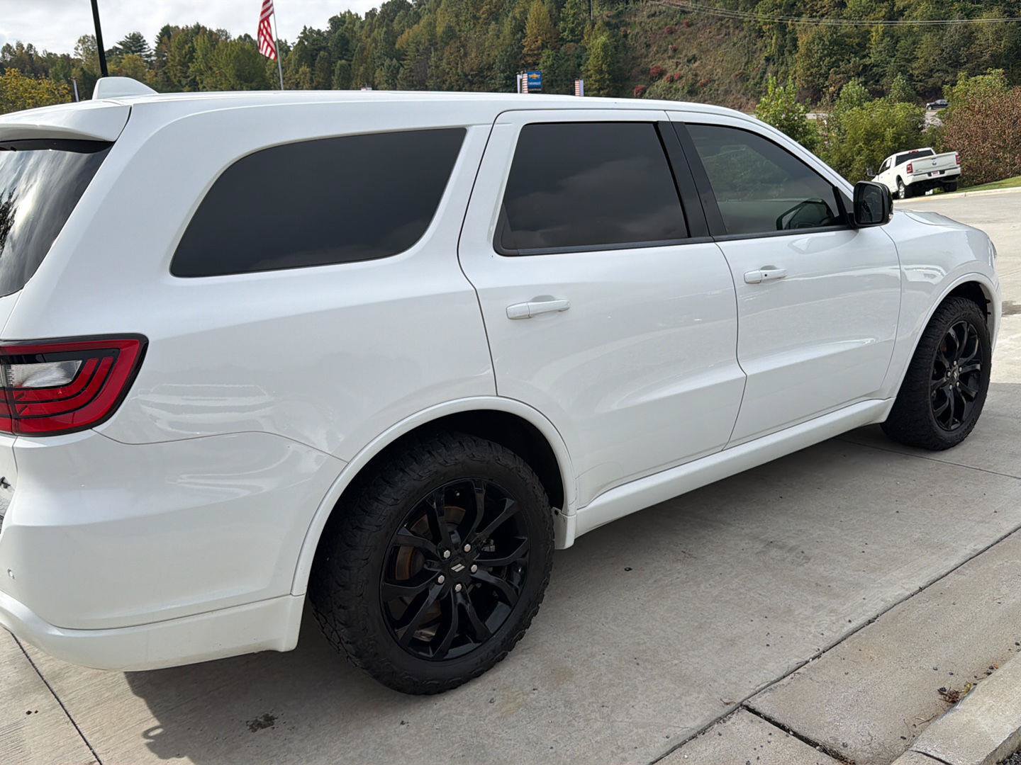 Used 2019 Dodge Durango R/T w/ Trailer Tow Group IV AWD/4WD image 3