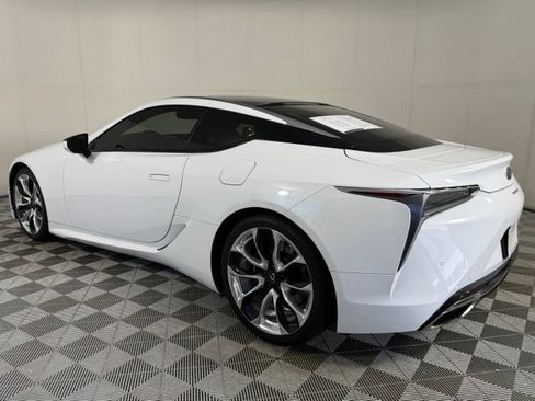 Used 2018 Lexus LC 500 Coupe w/ Performance Package RWD image 8