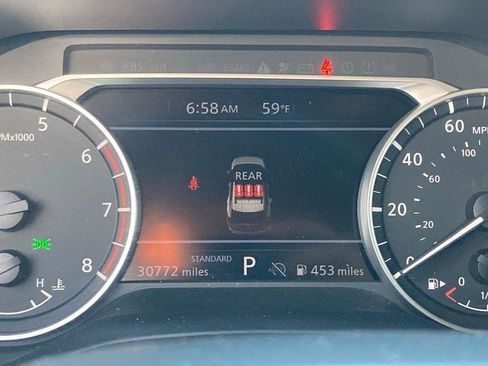 Used 2025 Nissan Rogue SV image 15