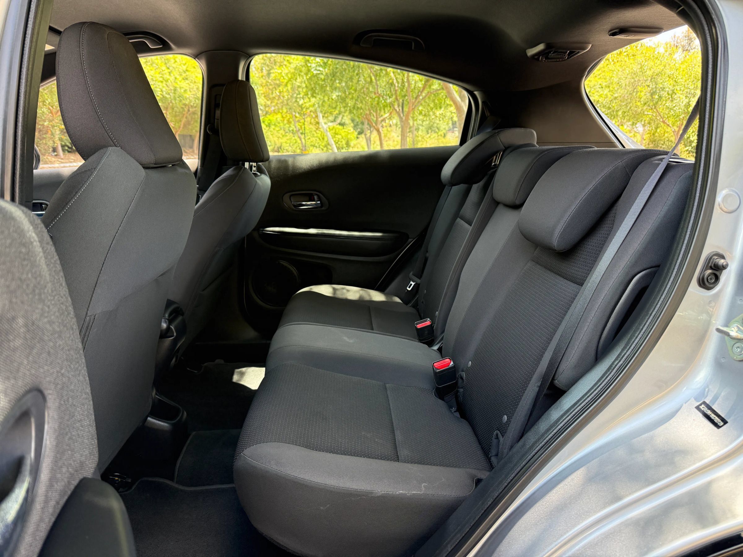 Used 2019 Honda HR-V Sport image 17