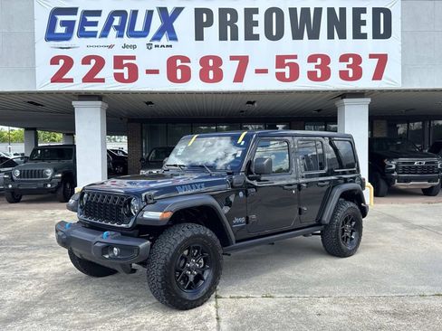 Used 2024 Jeep Wrangler Unlimited image 1