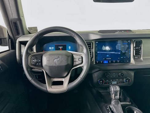 Used 2025 Ford Bronco Big Bend AWD/4WD image 16