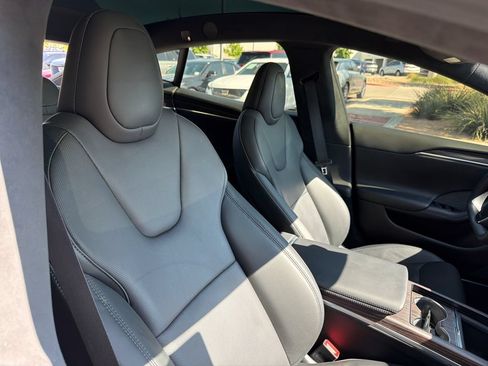 Used 2022 Tesla Model S AWD/4WD image 37