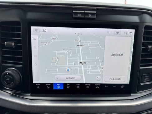 Used 2025 Ford F450 Platinum w/ FX4 Off-Road Package image 18