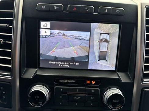 Used 2019 Ford F250 Platinum w/ Platinum Ultimate Package image 28