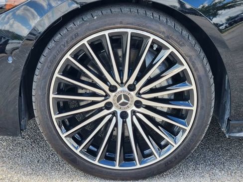 Used 2023 Mercedes-Benz C 300 Sedan image 7