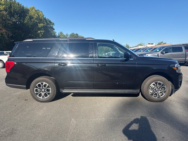 Used 2024 Ford Expedition Max XLT AWD/4WD image 6